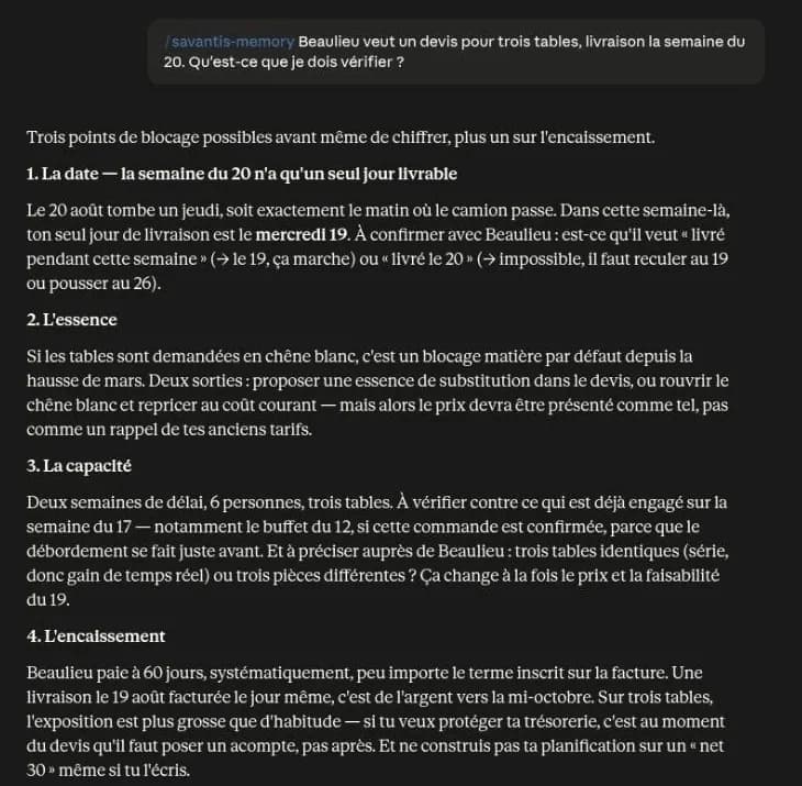 Une conversation neuve dans un autre client : la question ne mentionne ni le jour de livraison ni l'essence retirée, et la réponse les rappelle quand même.